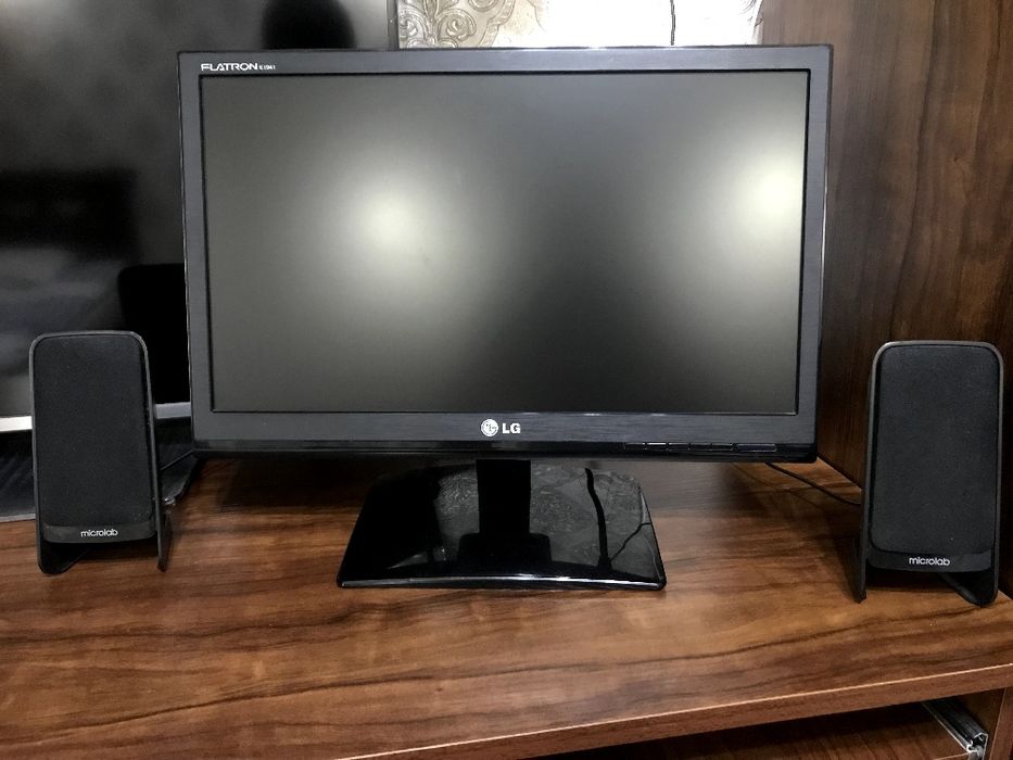 Компьютер ATech в идеальном состоянии для офиса и дома