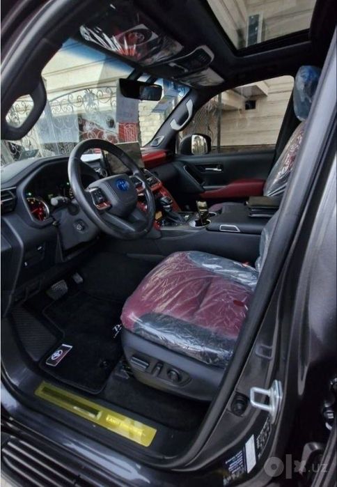 Toyota Land cruiser 300 3.5 Twin