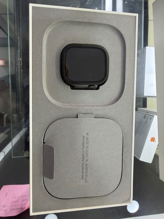 Apple Watch Ultra 3 49mm “Black Ti, Bl Apl Loop” A3281