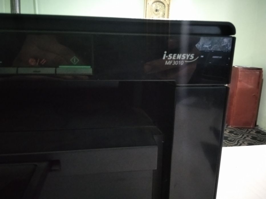 CANON mf 3010 printer 3в1