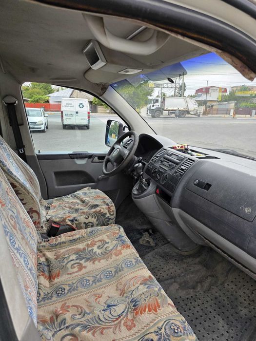 Vand Volkswagen Transporter T5, cabina dubla, 1.9tdi
