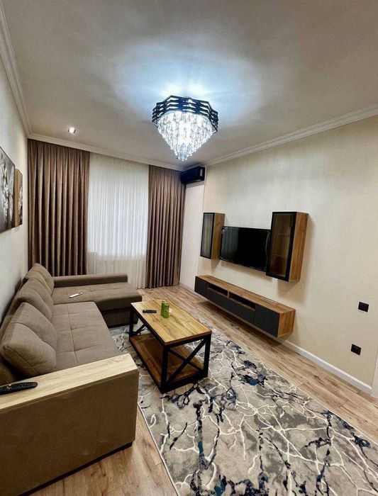 Ойбек 78м2 Высокопотолок ЕВРО ремонт 3/3/3