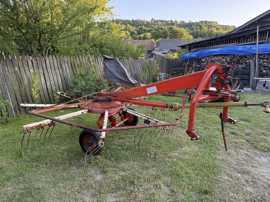 Grebla de adunat fan deutz fahr 2,5 m