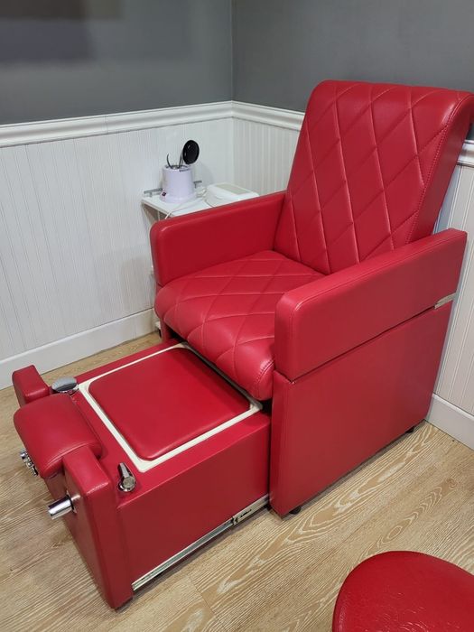 Продам педикюрное кресло