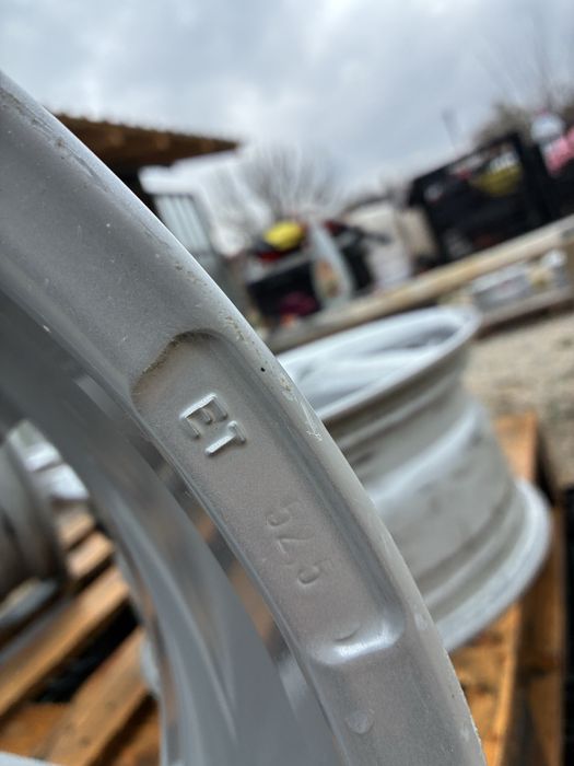 17 цола 5 х 108 мм Волво , Форд , Volvo , Ford