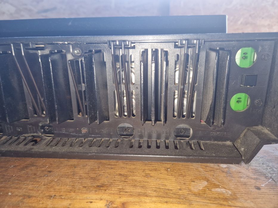 Radio cu stație Grundig