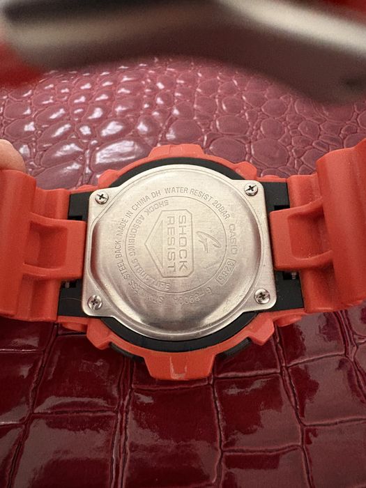 Часы наручные G-shock