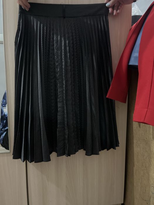 1 пакет вещей плюс кроссовки