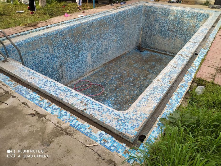 Мойка и стройка  бассейна реставрация
