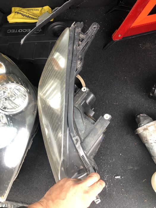 Фарове астра х хела hella