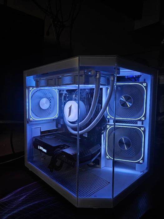 PC GAMING | RTX 3070 | Ryzen 5 5600X | 16 GB RAM 3200 | 2x SSD NvMe + Sata