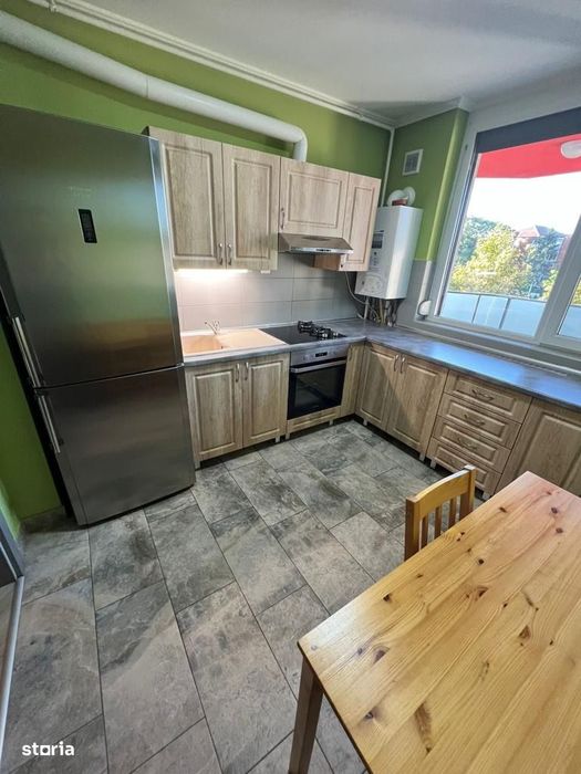 Inchiriez apartament 3 camere, amenajat, Ared-Kaufland