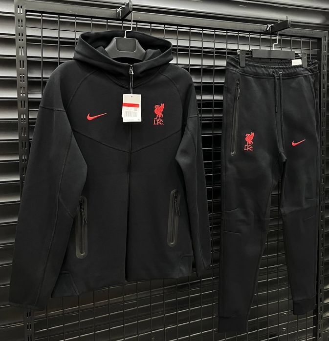 Мъжки Екипи Nike