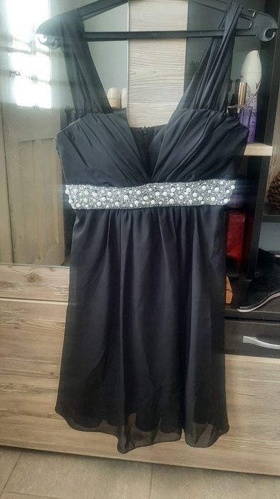 Дамска черна рокля