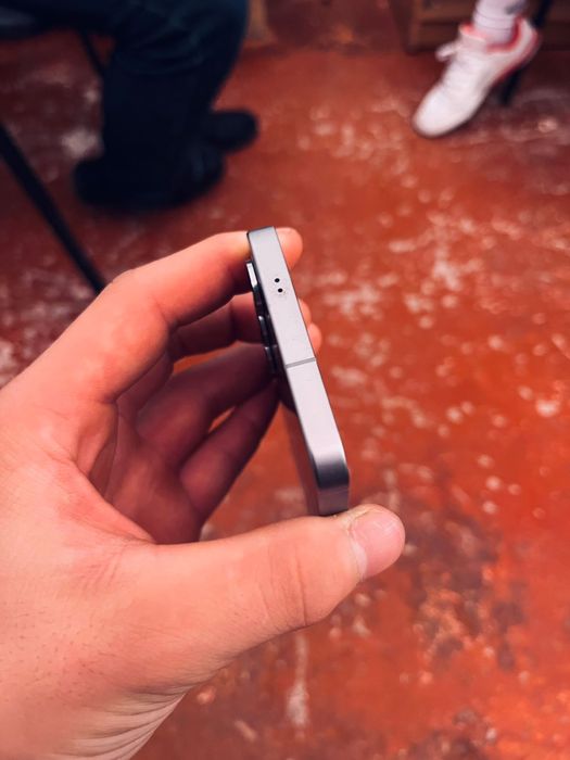 Продам самсунг S25 128гб