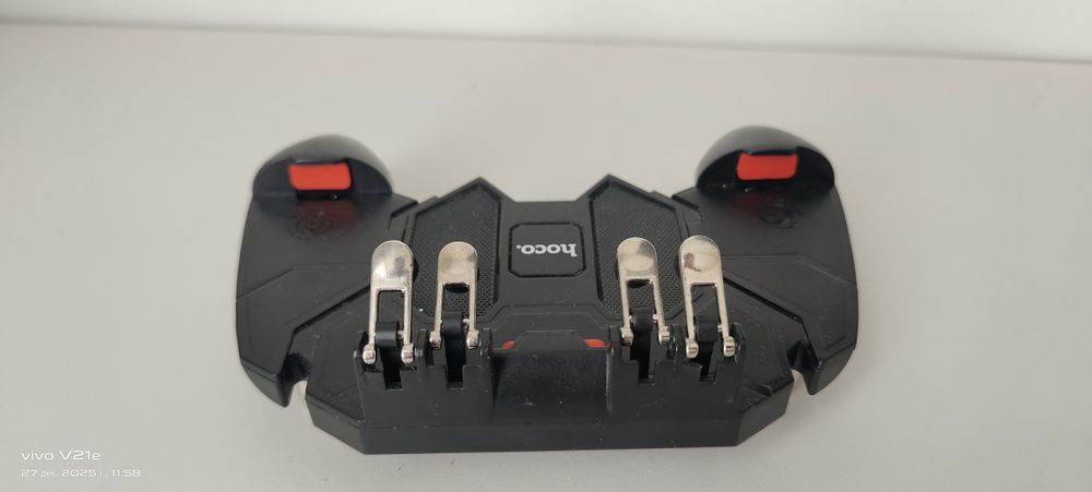 Игровой контроллер