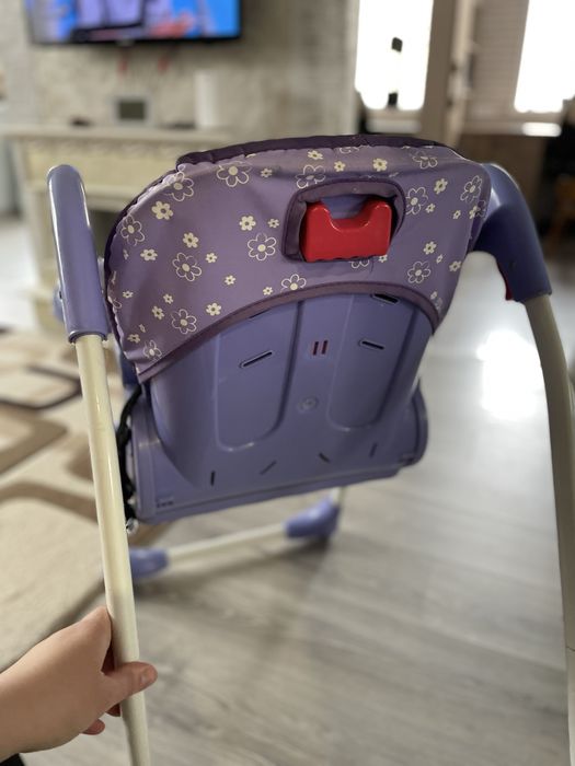 Продам детский столик