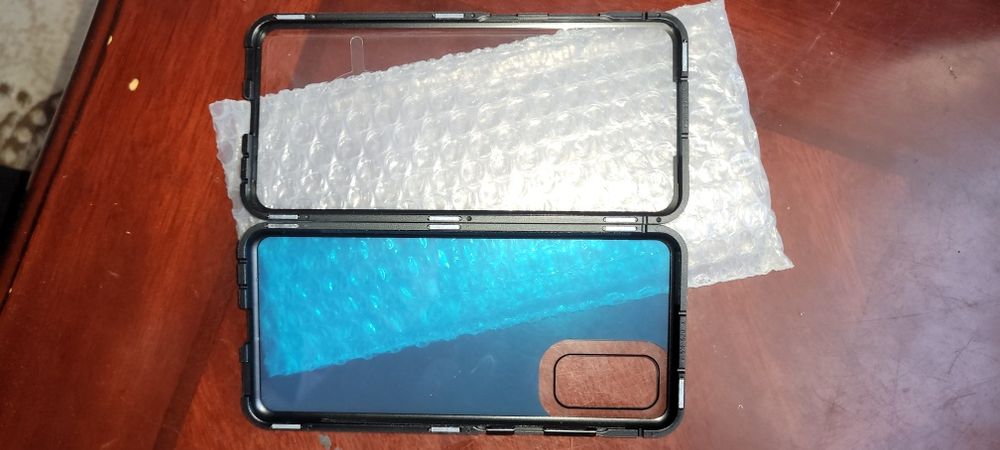 Чехол самсунг s20