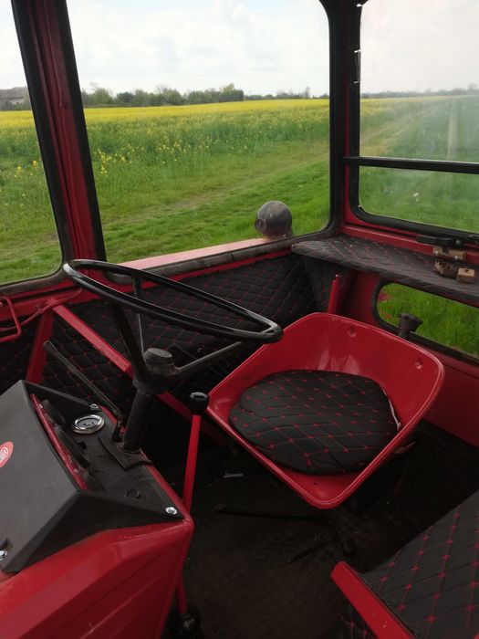 Tractor U 650 an 1994