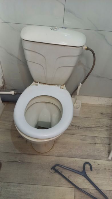 Состояние Бу унитаз