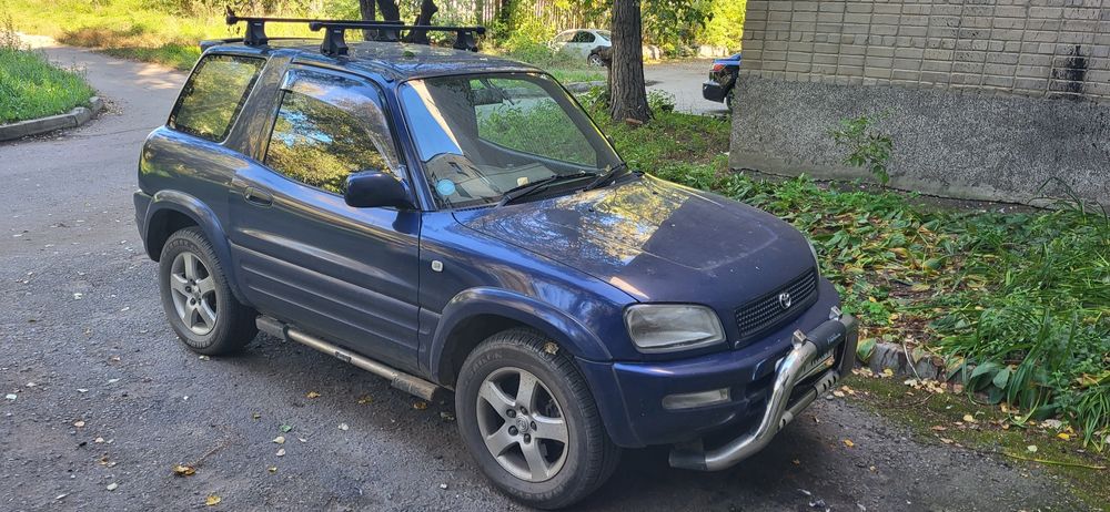 Продам. Авто RAV4 1996 3-х дверца пр.руль