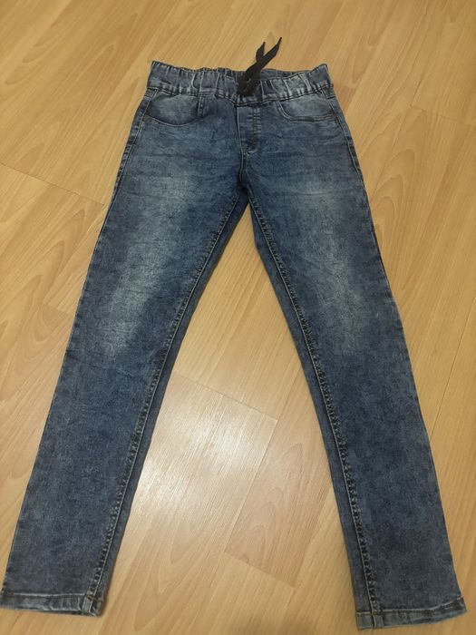 Нови маркови дънки