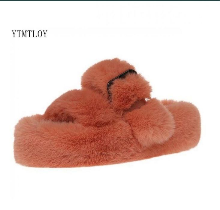 Тапочки пушистые