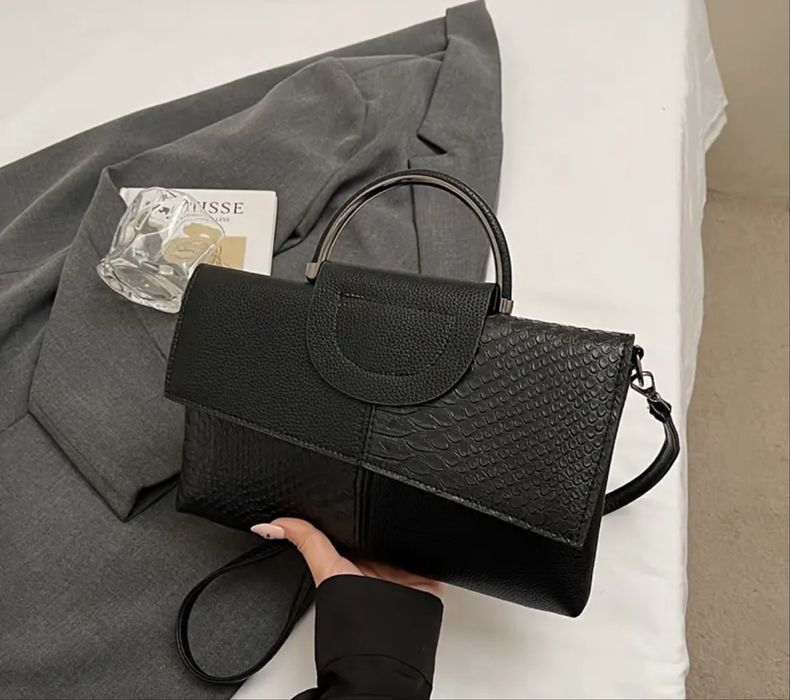 Распродажа!!! Продам эллегантную сумку в стиле классика