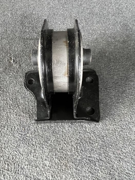 Галант 8 подушка двигателя