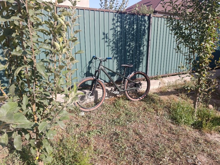 Продам велик дерт