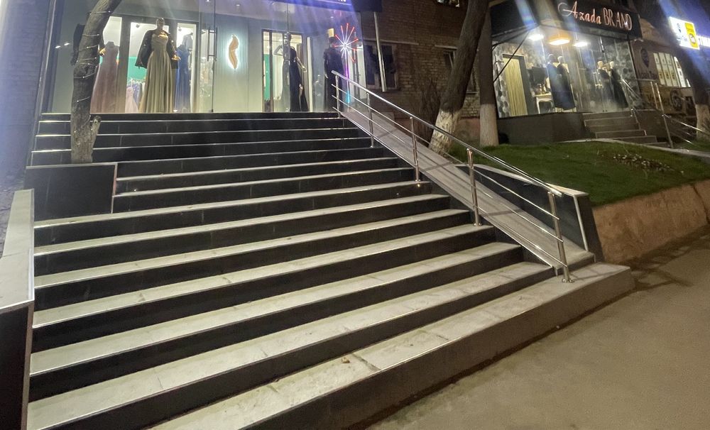 Аренда Катартал первая линия 40 м2.