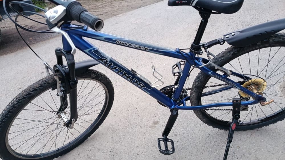 Продам спортивный велосипед Author