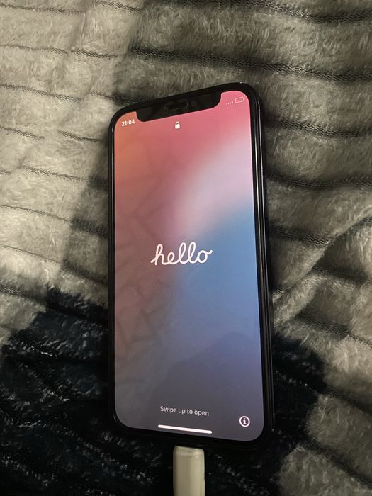 Продам айфон 12 мини