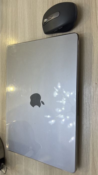 MackBook Pro 14 m1 2021