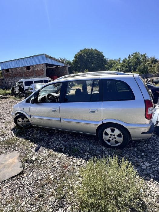 Opel Zafira A 2.2 125 к.с. дизел – на части, 7 места