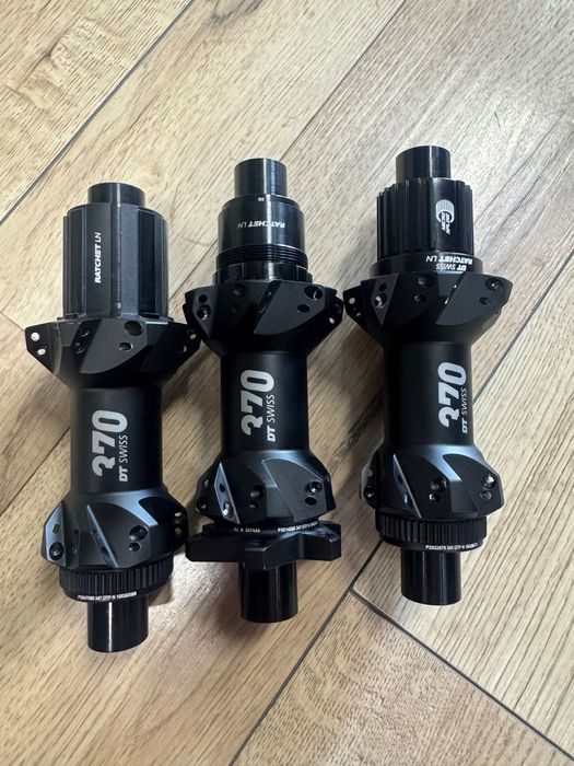 Butuc spate DT 350 12/148 boost nou caseta sram