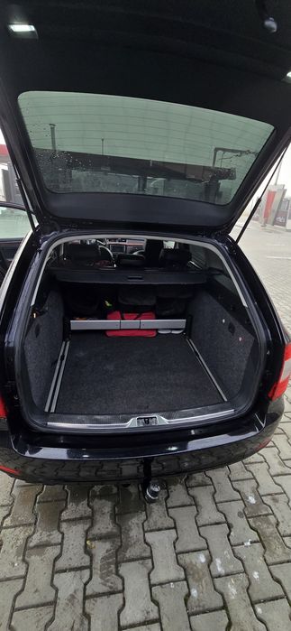 Skoda Superb II 2011 2.0 170