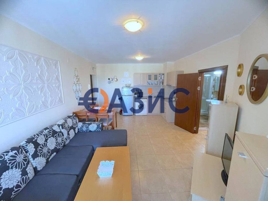 Продава се Двустаен апартамент в с. Равда, Област Бургас - 65 кв.м за 1084 €/кв.м - Снимка #1