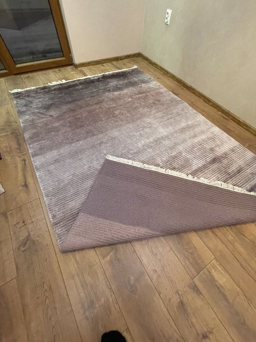 Продавам ръчно направен килим