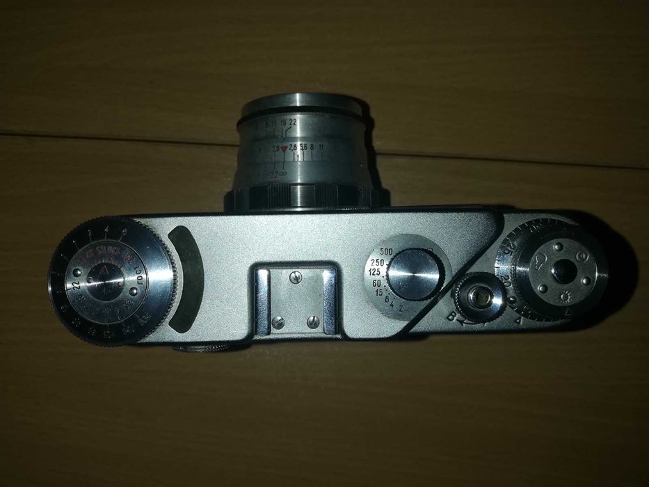 Механичен руски фотоапарат ФЕД-4