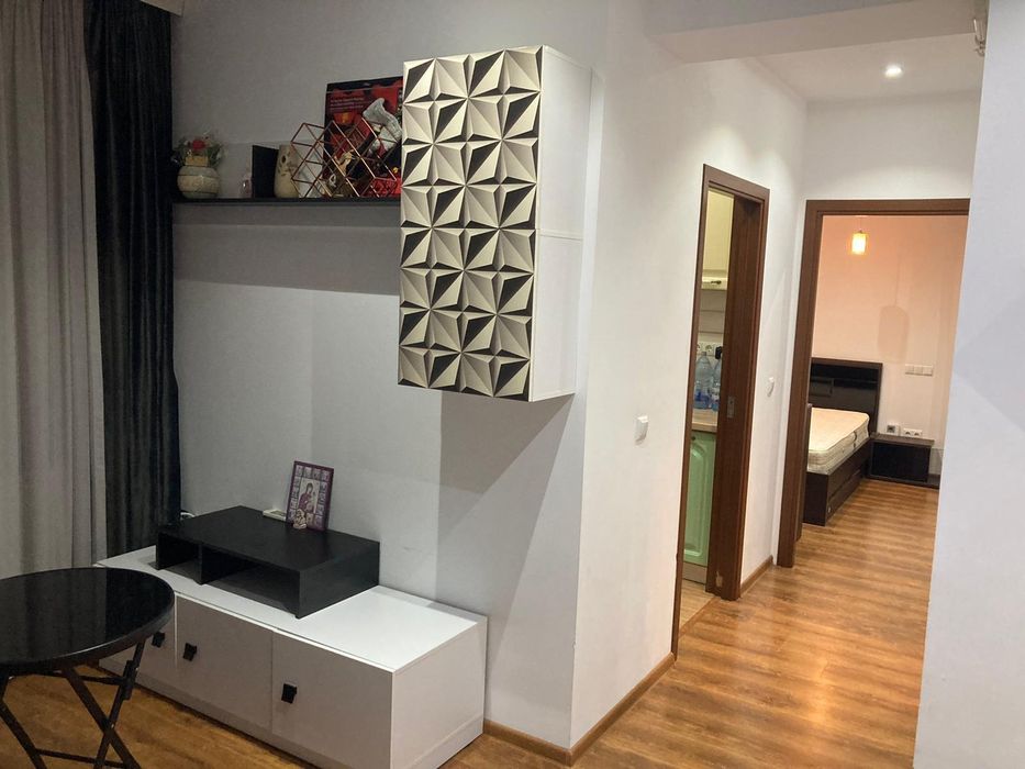 Inchiriez apartament cu 2 camere  zona Badea Cartan