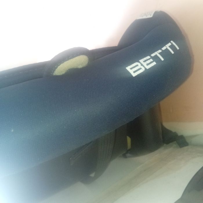 Продам детское автокресло