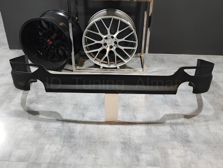 Губа на задний бампер Subaru Forester SH