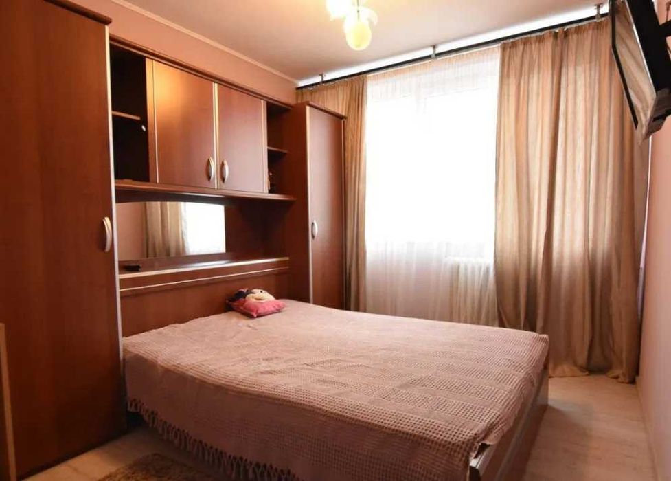 Дава се под наем Тристаен апартамент в Пловдив, Кършияка - 77 кв.м за 239.7 € - Снимка #3