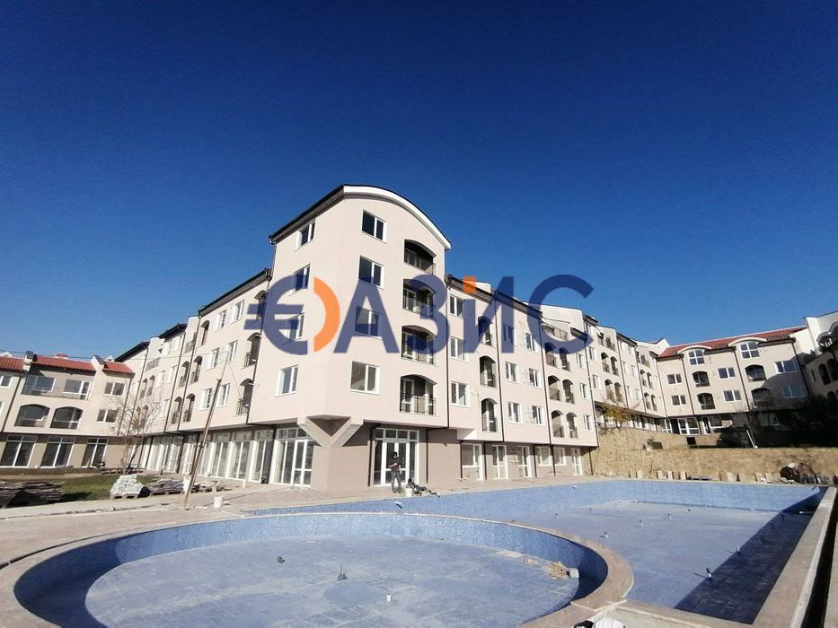 3-стаен апартамент на 4-ти етаж, Грийн Хилс, Слънчев бряг, България -