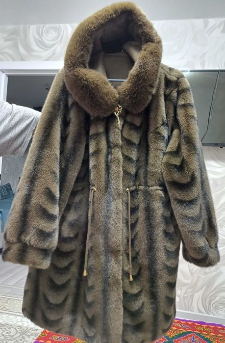 Продам  эко  шубу