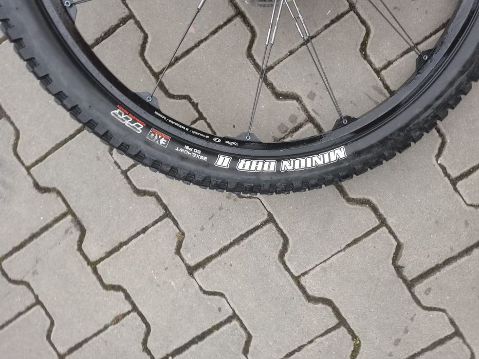 Vând Specialized Stunt Jumper FSR