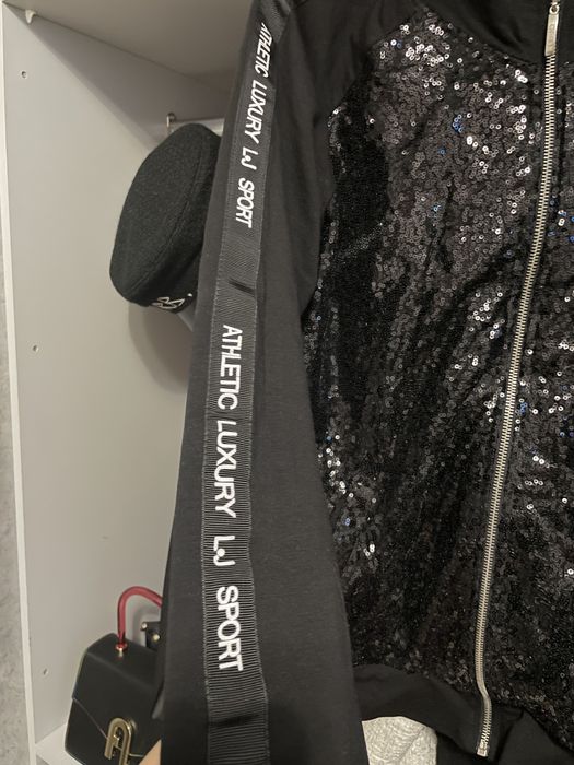 Суитшърт Liu Jo - пайети