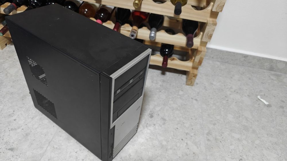 PC: Intel i5 4690k + ASUS Z97 Pro + Ninja 3 + SSD 120GB + 16GB RAM