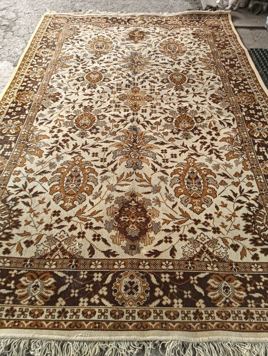 Винтажный ковер 3 на 2. Недорого.